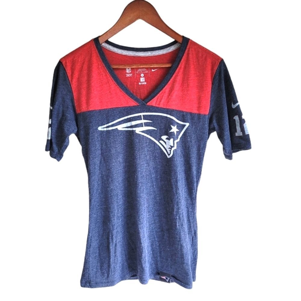 NFL Patriots Brady Women's Tshirt Blue Red Small